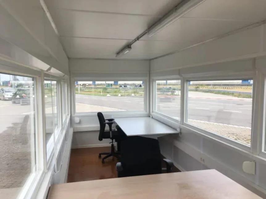 20' panoramic observation container