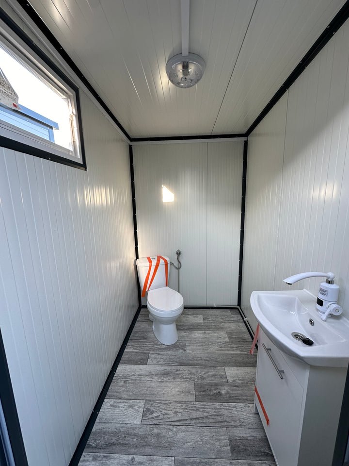 Container sanitaire double 3,00 × 2,00 m